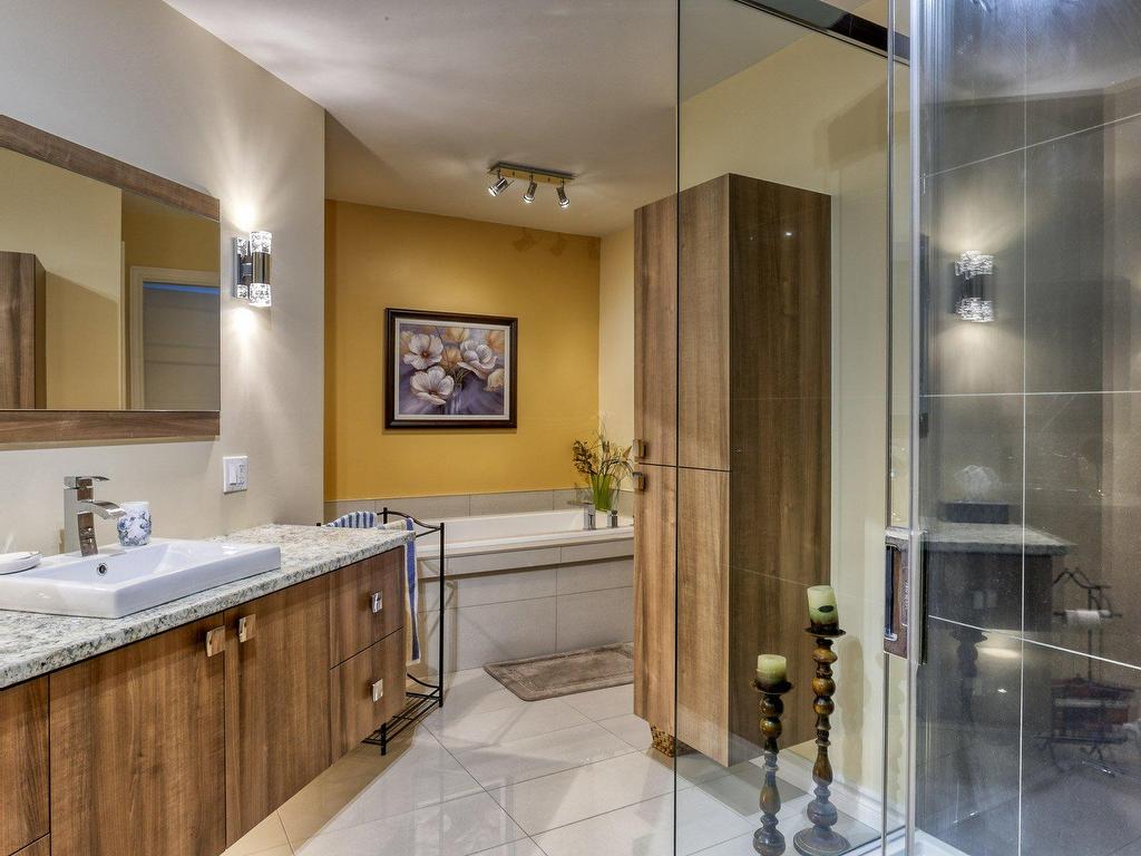 









4765


Place de la Marquise

, 201,
Trois-Rivières,




QC
G8Y0H1

