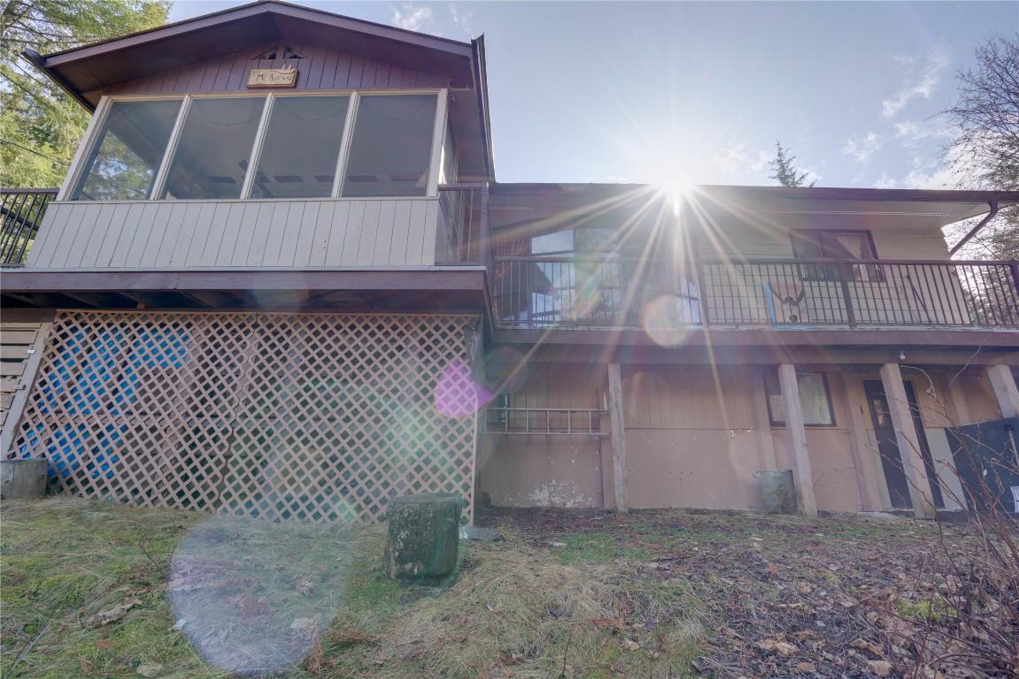 









4265


Eagle Bay

Road,
Eagle Bay,




BC
V0E 1T0

