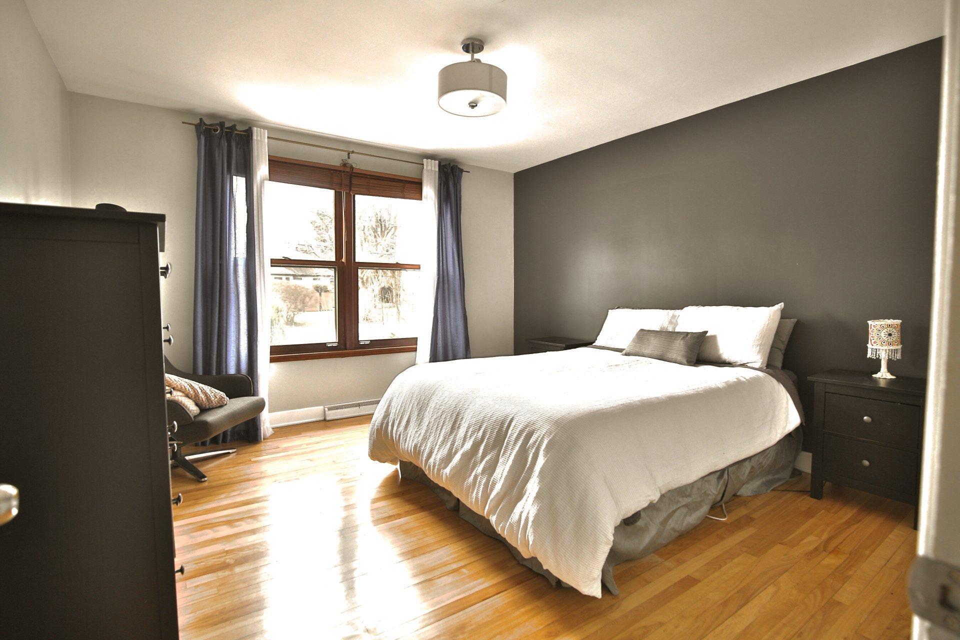 









2094


Rue de Bedford

,
Saint-Bruno-de-Montarville,




QC
J3V4A8

