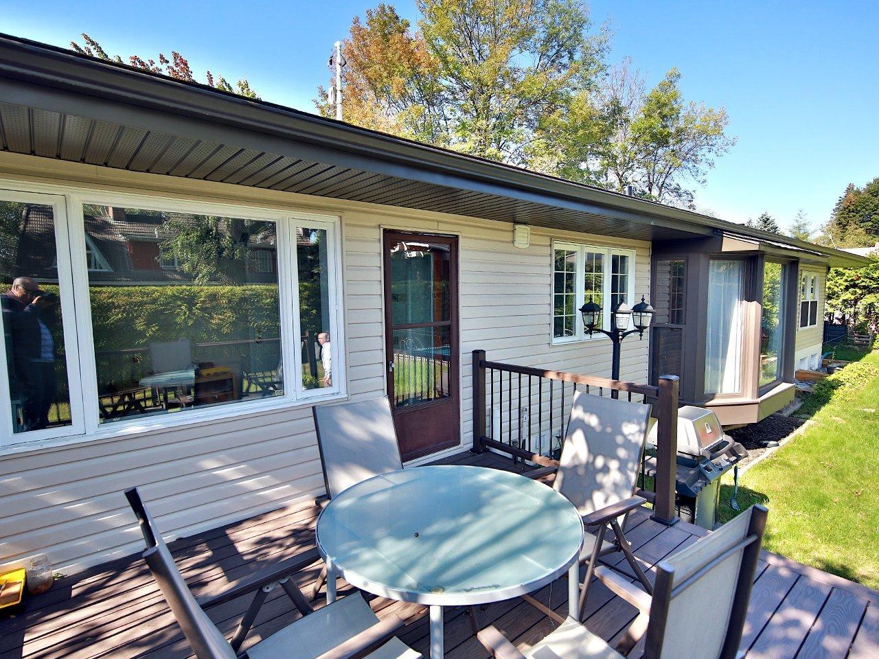 









2094


Rue de Bedford

,
Saint-Bruno-de-Montarville,




QC
J3V4A8

