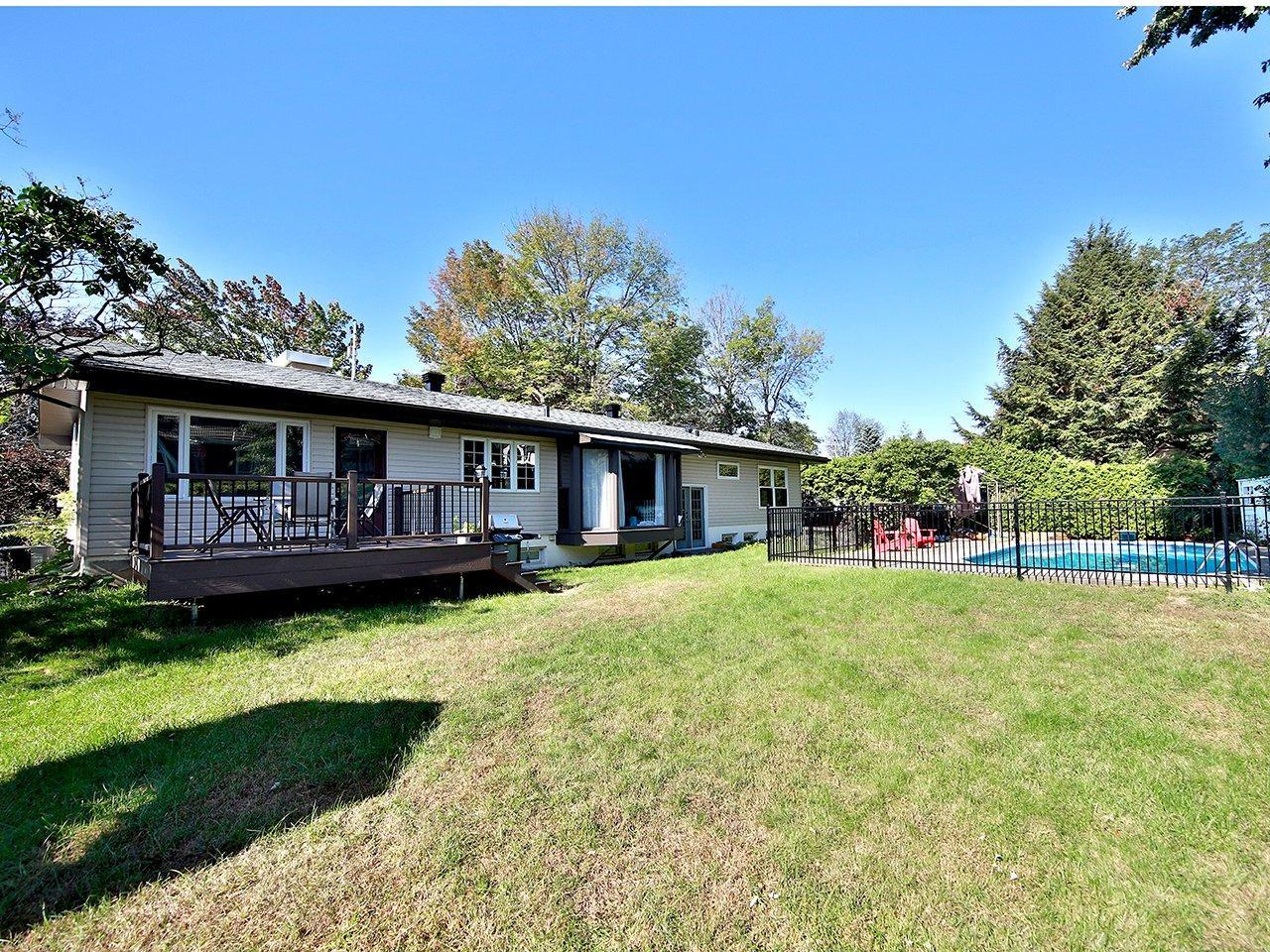 









2094


Rue de Bedford

,
Saint-Bruno-de-Montarville,




QC
J3V4A8

