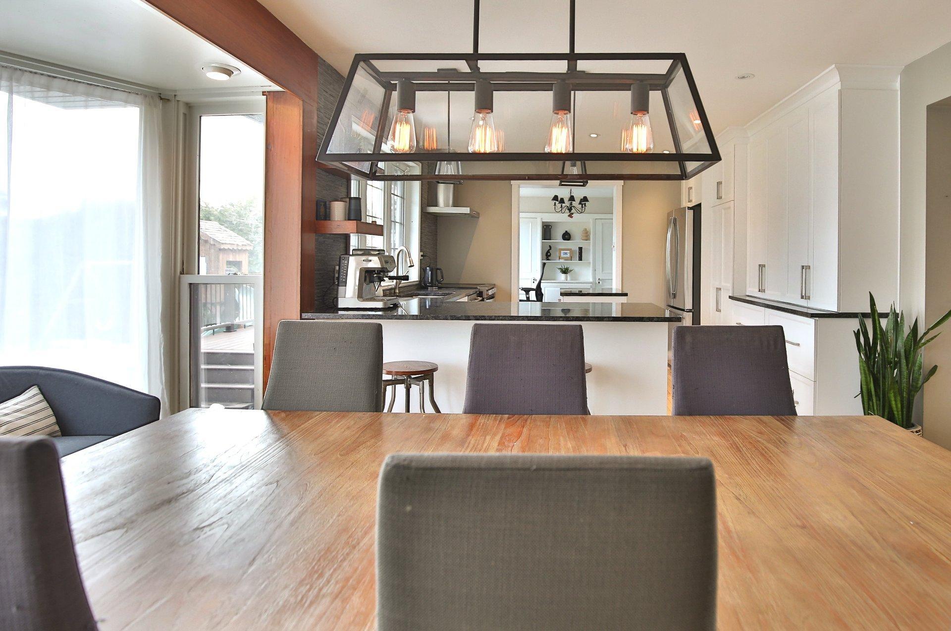 









2094


Rue de Bedford

,
Saint-Bruno-de-Montarville,




QC
J3V4A8

