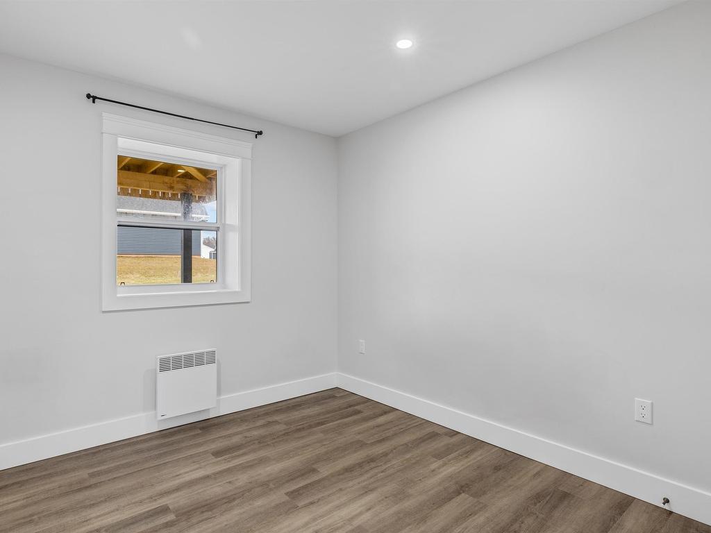 












98 Kelly Heights

,
Stratford,




PE
C1B 4M1


