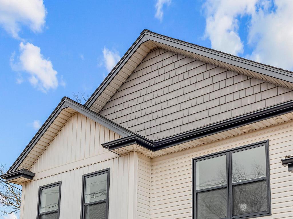 












98 Kelly Heights

,
Stratford,




PE
C1B 4M1

