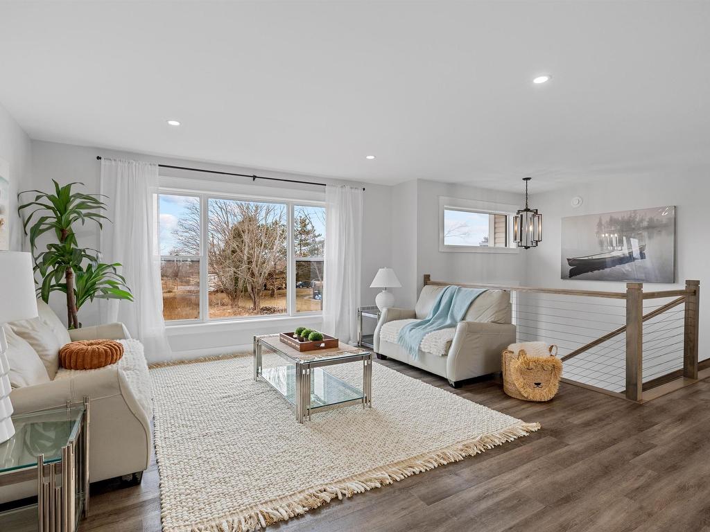 












98 Kelly Heights

,
Stratford,




PE
C1B 4M1

