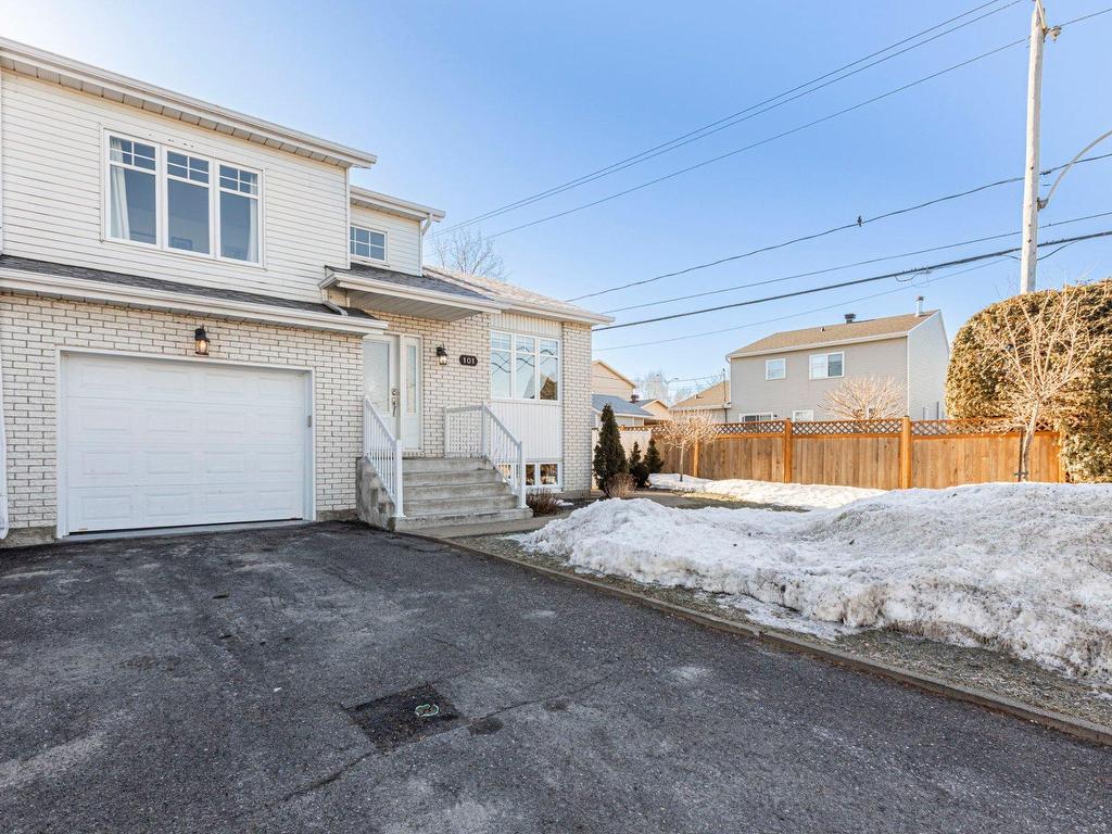 









101


Rue Marie-Renée

,
Varennes,




QC
J3X1X4

