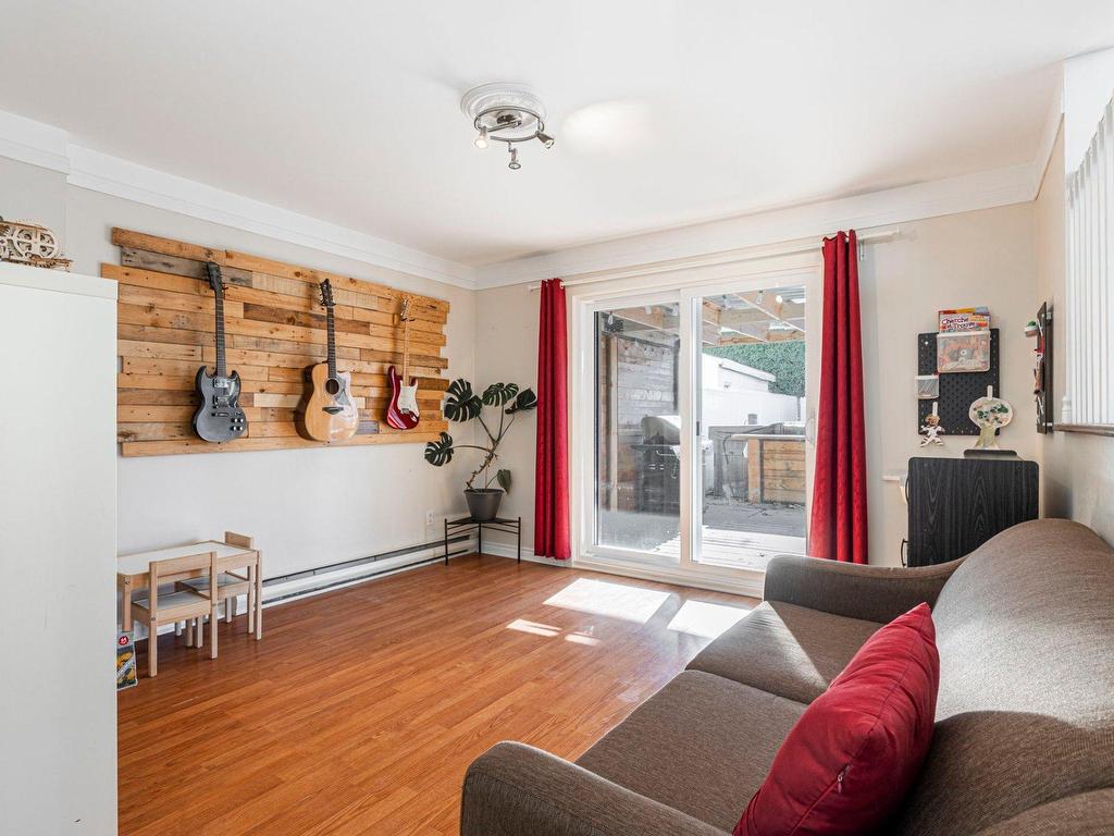 









101


Rue Marie-Renée

,
Varennes,




QC
J3X1X4

