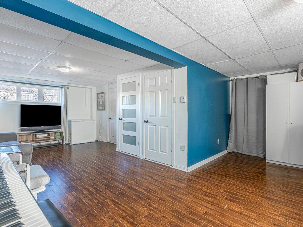 









101


Rue Marie-Renée

,
Varennes,




QC
J3X1X4

