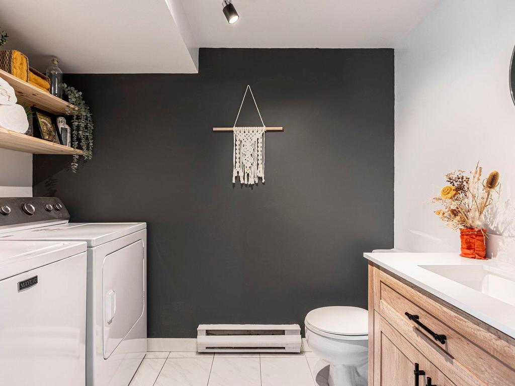 









101


Rue Marie-Renée

,
Varennes,




QC
J3X1X4

