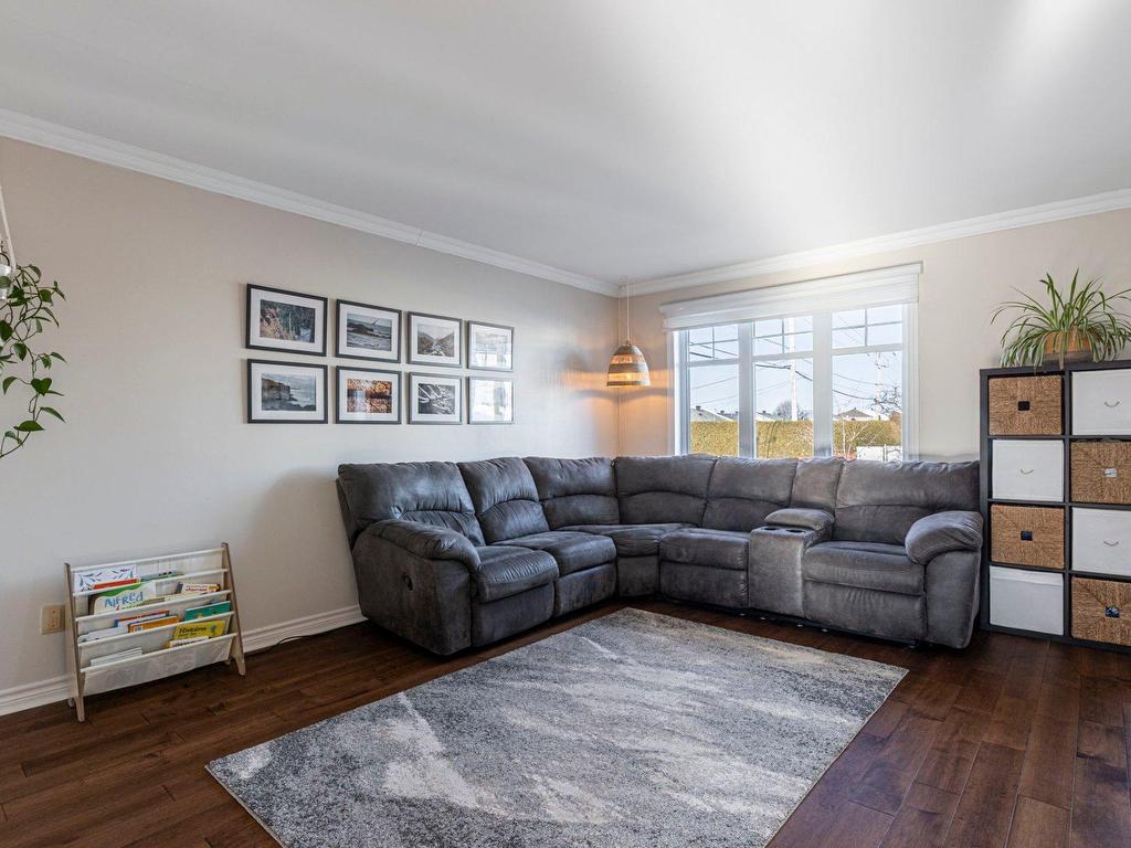 









101


Rue Marie-Renée

,
Varennes,




QC
J3X1X4

