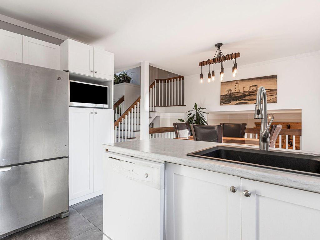 









101


Rue Marie-Renée

,
Varennes,




QC
J3X1X4

