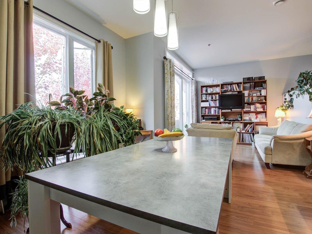 









5905


Rue de la Tourbière

, 403,
Longueuil (Saint-Hubert),




QC
J3Y0K8

