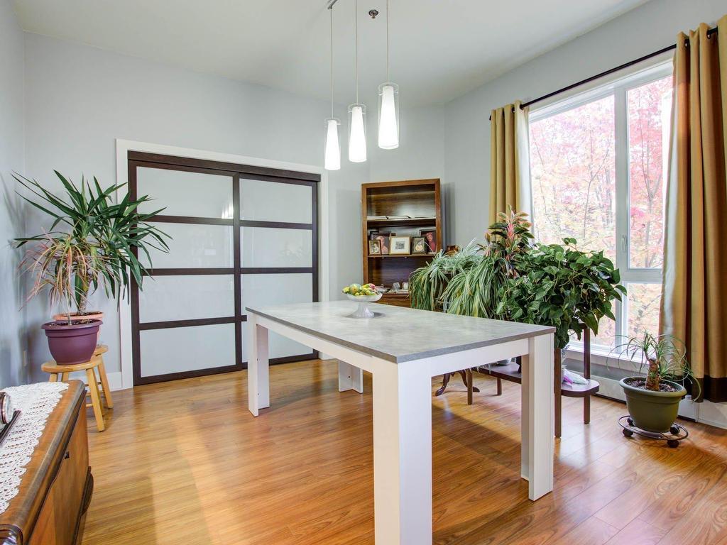 









5905


Rue de la Tourbière

, 403,
Longueuil (Saint-Hubert),




QC
J3Y0K8


