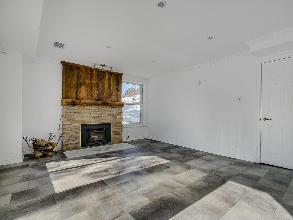 









21


Ch. Brazeau

,
Saint-Sauveur,




QC
J0R1R7

