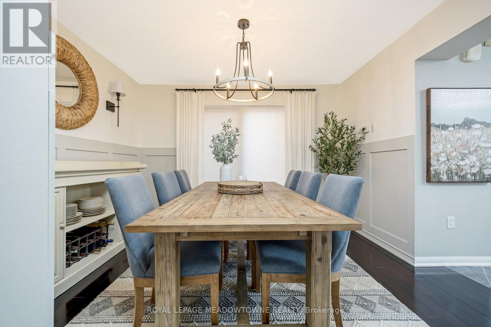 












792 RAYNER COURT

,
Milton,




Ontario
L9T0N8

