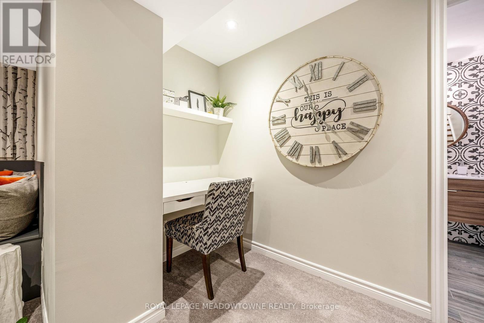 












792 RAYNER COURT

,
Milton,




Ontario
L9T0N8

