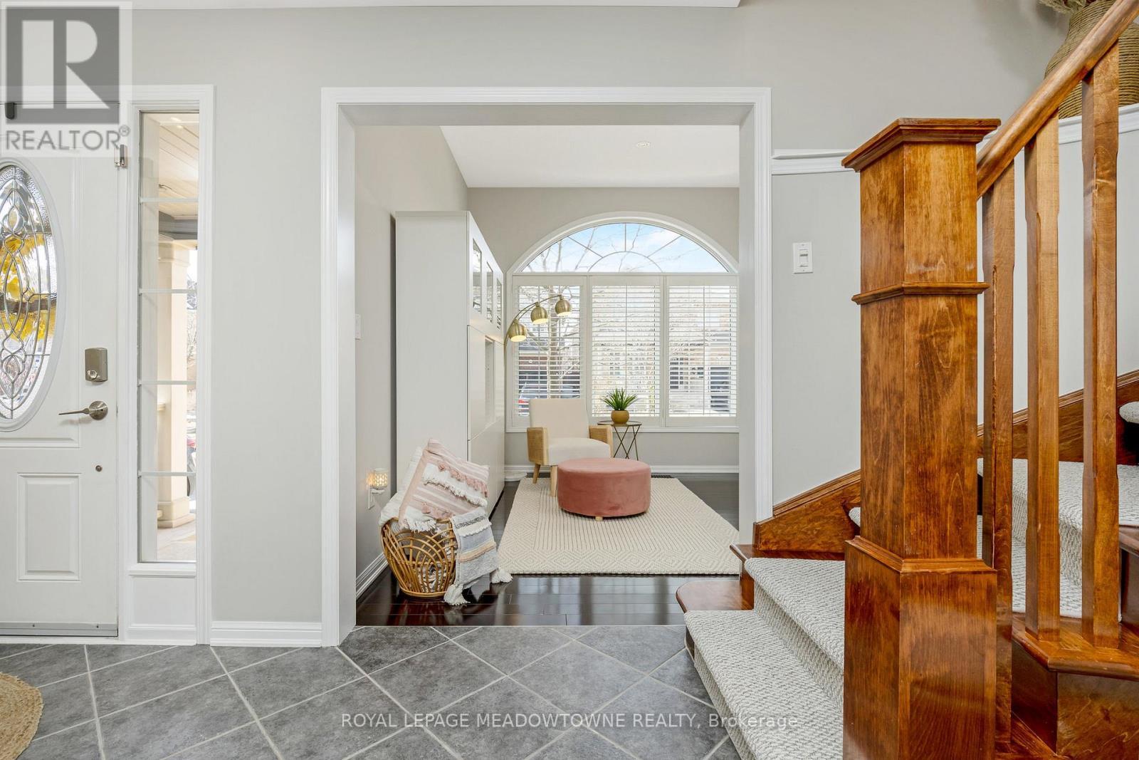 












792 RAYNER COURT

,
Milton,




Ontario
L9T0N8

