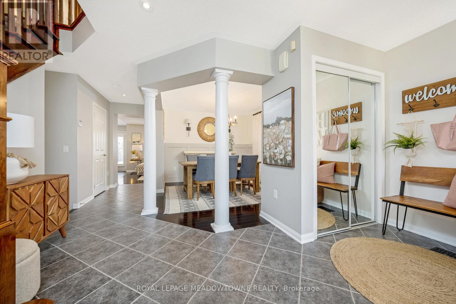 












792 RAYNER COURT

,
Milton,




Ontario
L9T0N8

