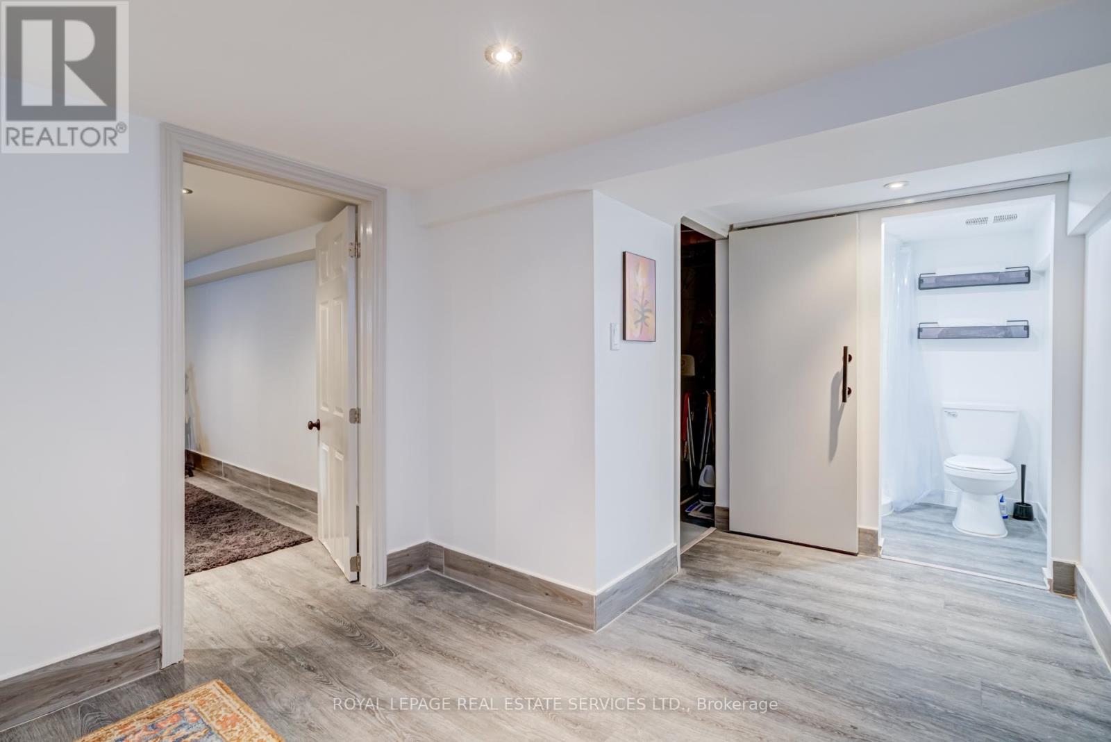 












36 HARMONY AVENUE

,
Hamilton,




Ontario
L8H4X2

