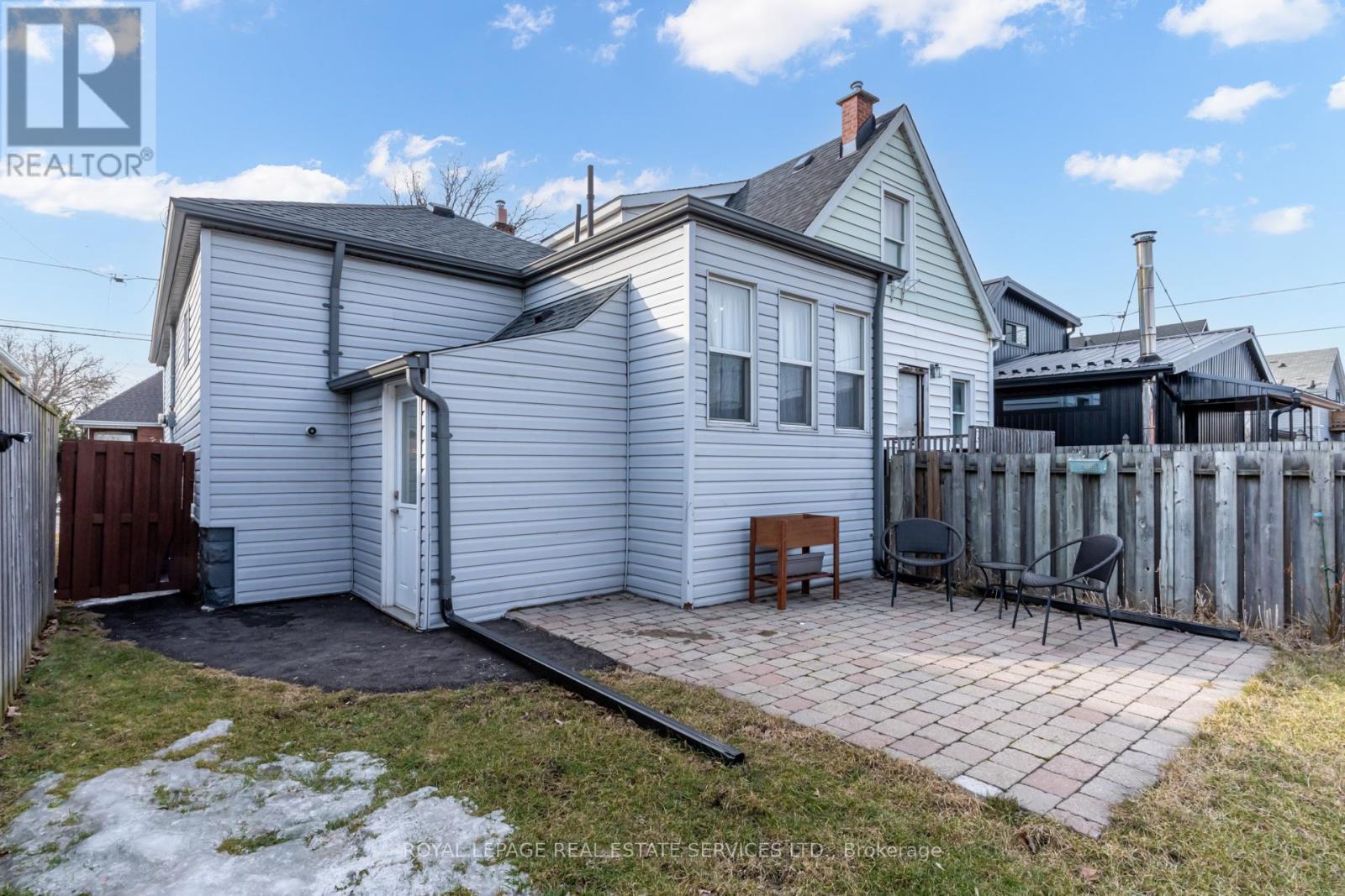 












36 HARMONY AVENUE

,
Hamilton,




Ontario
L8H4X2

