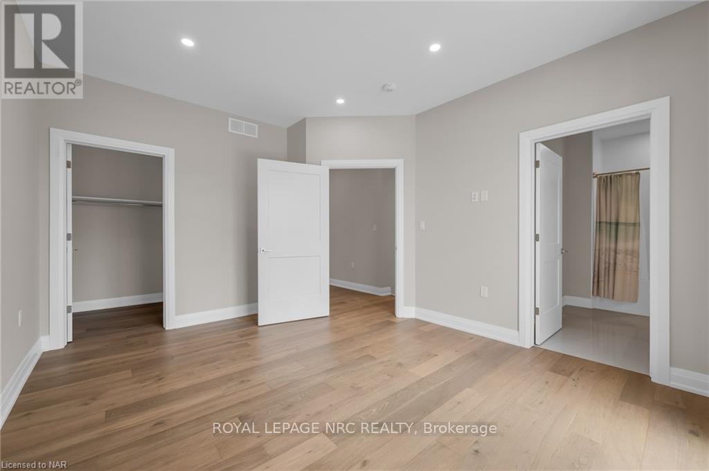 












13 - 1465 STATION STREET

,
Pelham (Fonthill),




Ontario
L0S1E0


