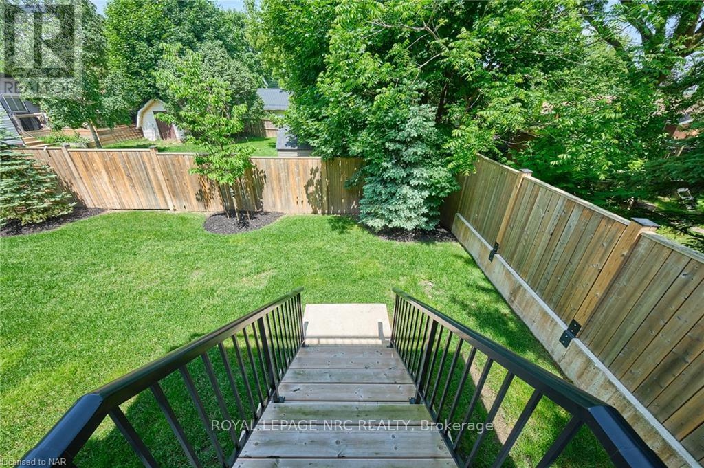 












13 - 1465 STATION STREET

,
Pelham (Fonthill),




Ontario
L0S1E0

