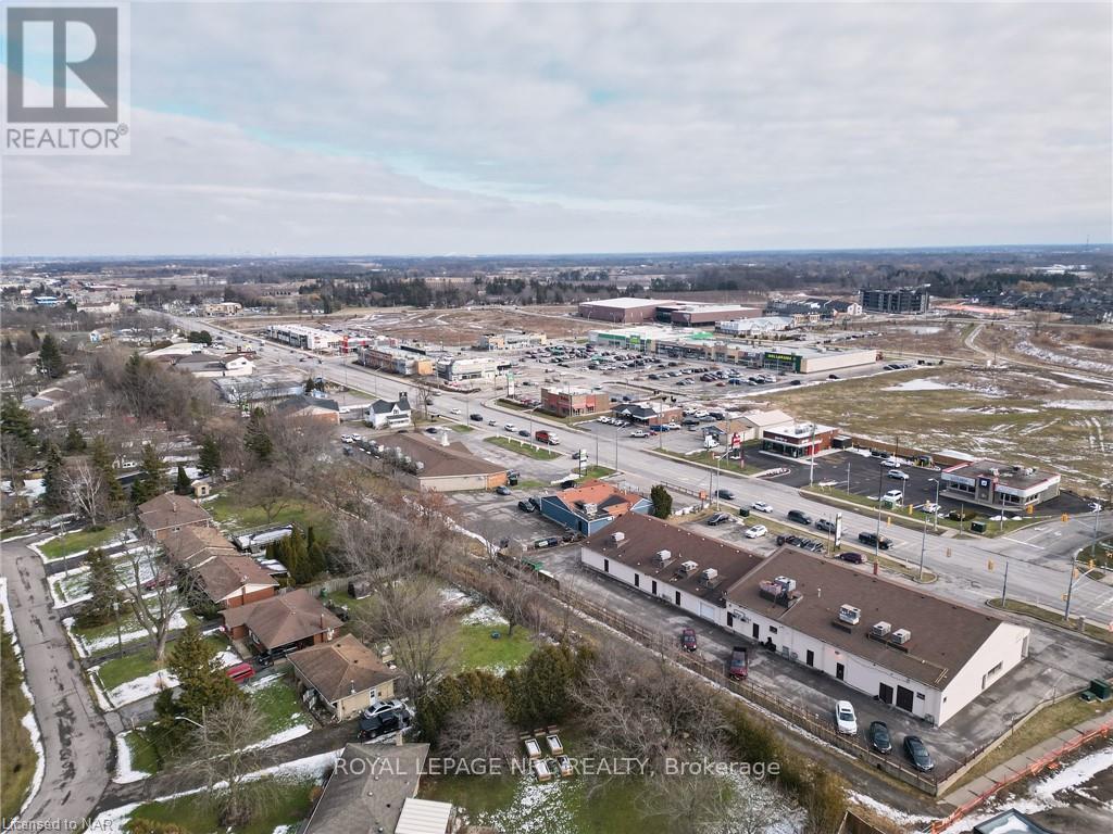 












13 - 1465 STATION STREET

,
Pelham (Fonthill),




Ontario
L0S1E0

