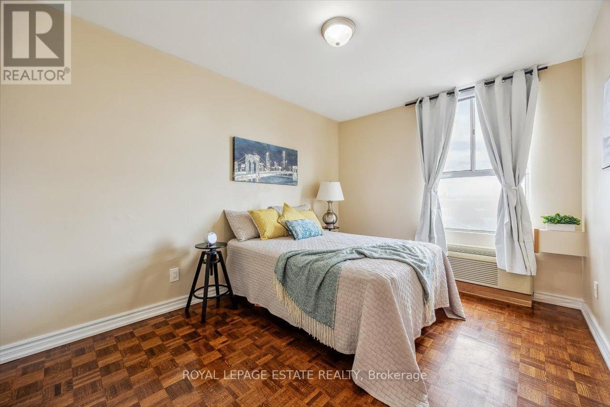 












508 - 2835 ISLINGTON AVENUE

,
Toronto,




Ontario
M9L2K2

