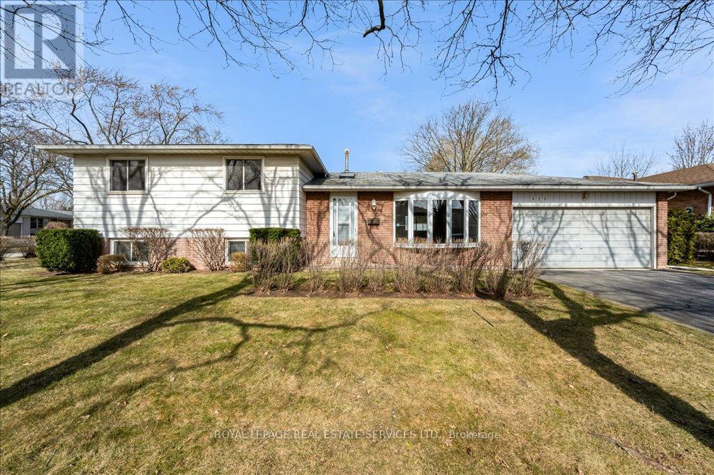 












525 SEYMOUR DRIVE

,
Oakville,




Ontario
L6L3K2

