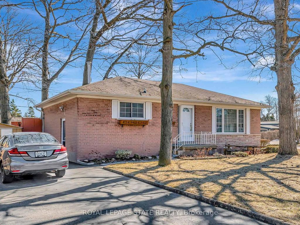 









429


Norrie

Crescent,
Burlington,




ON
L7L 3S4


