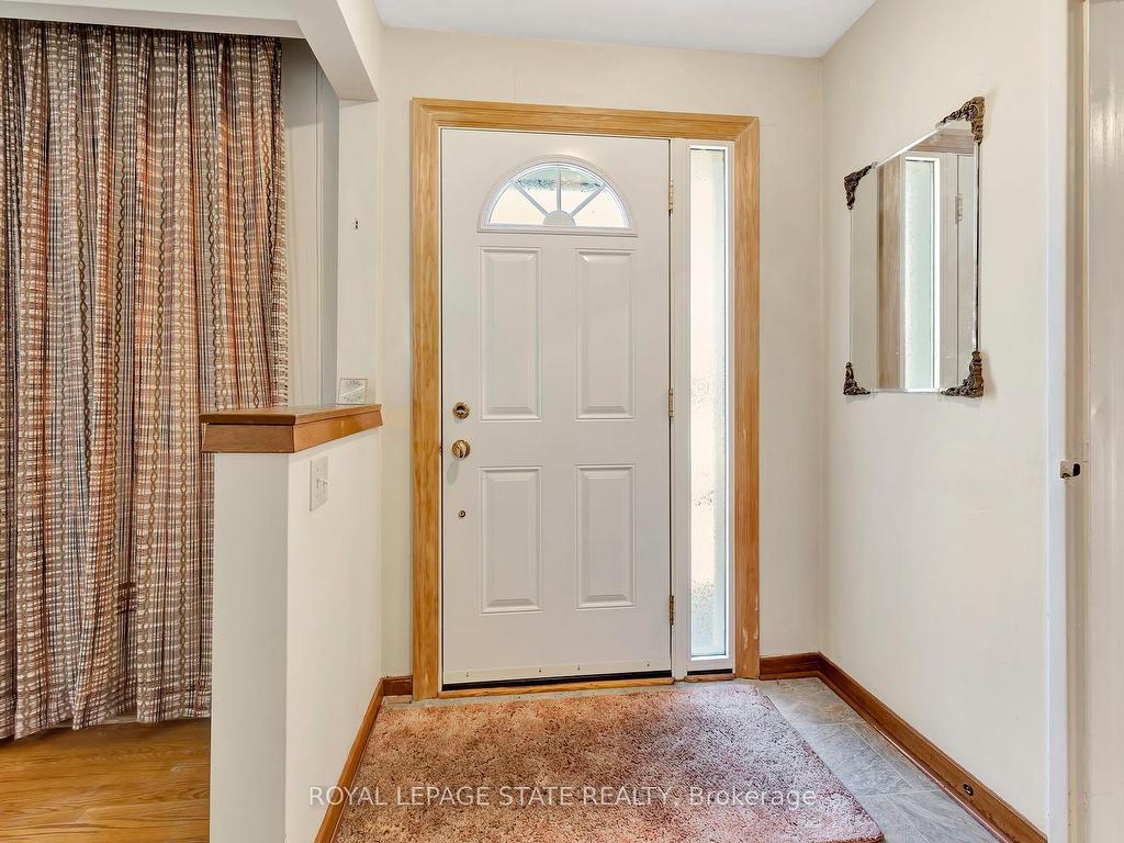 









429


Norrie

Crescent,
Burlington,




ON
L7L 3S4


