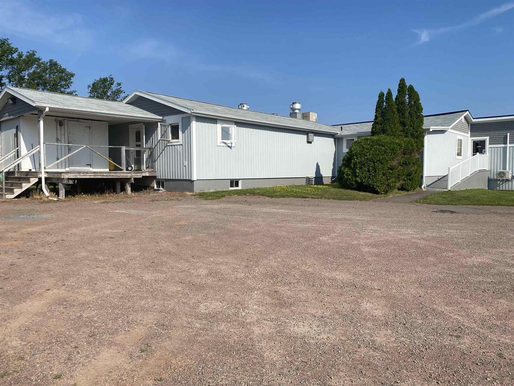 












8947 & 8949 Cavendish Road

,
Cavendish,




PE
C0A 1N0

