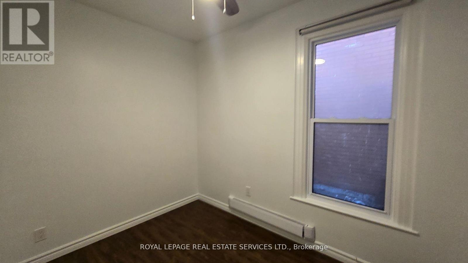 












2 - 120 PEMBROKE STREET

,
Toronto,




Ontario
M5A2N9

