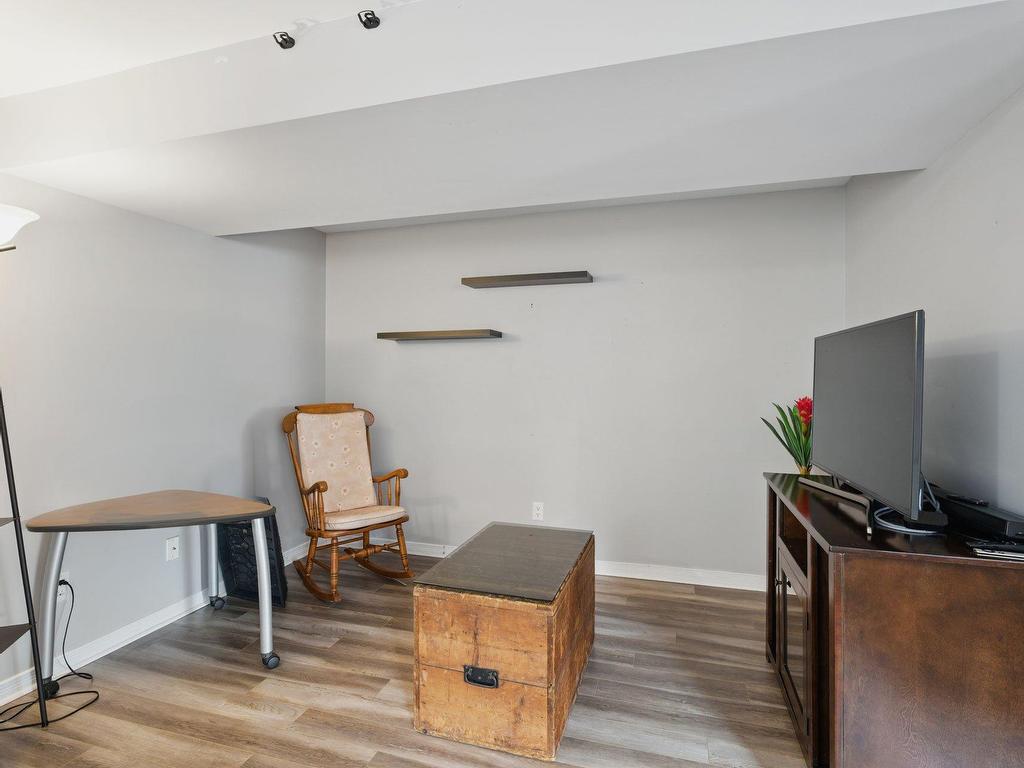 









812


Rue de l'Oasis

,
Gatineau (Gatineau),




QC
J8R3V4

