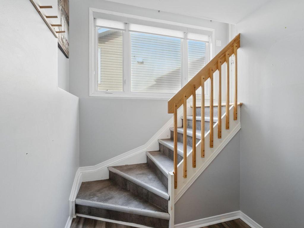 









812


Rue de l'Oasis

,
Gatineau (Gatineau),




QC
J8R3V4

