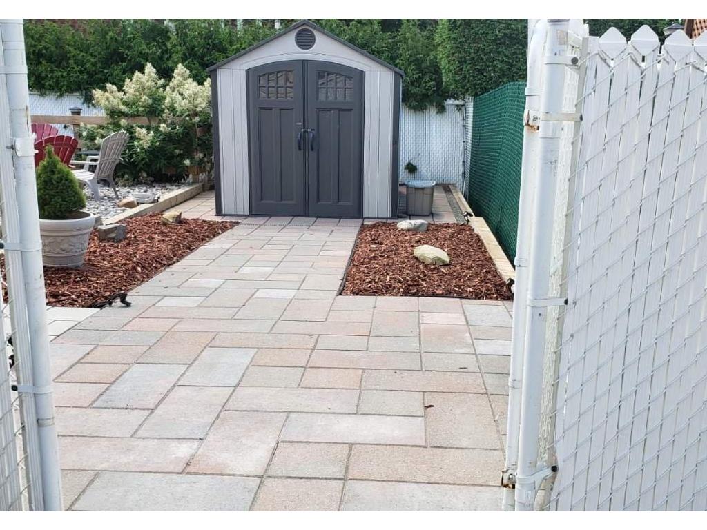 









812


Rue de l'Oasis

,
Gatineau (Gatineau),




QC
J8R3V4

