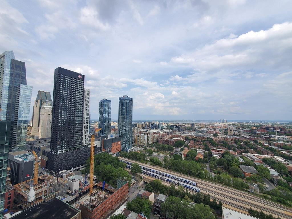 









1400


Boul. René-Lévesque O.

, 2609,
Montréal (Ville-Marie),




QC
H3G1T6

