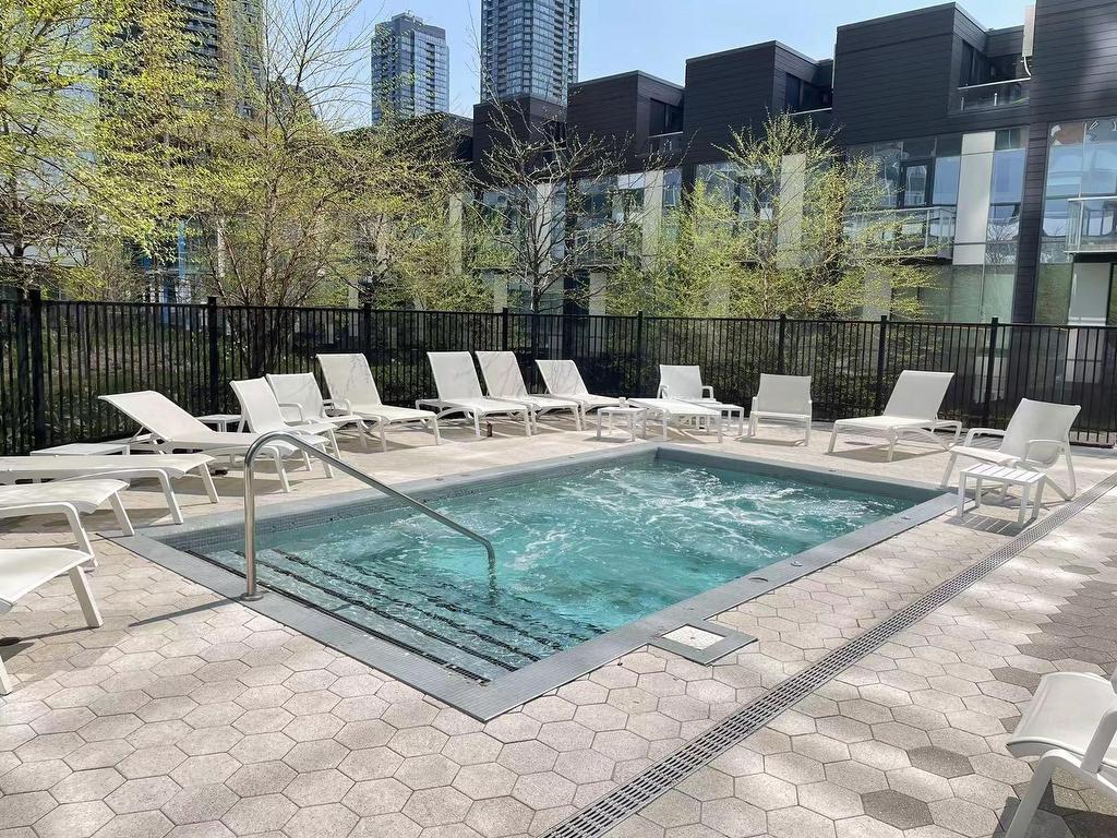 









1400


Boul. René-Lévesque O.

, 2609,
Montréal (Ville-Marie),




QC
H3G1T6

