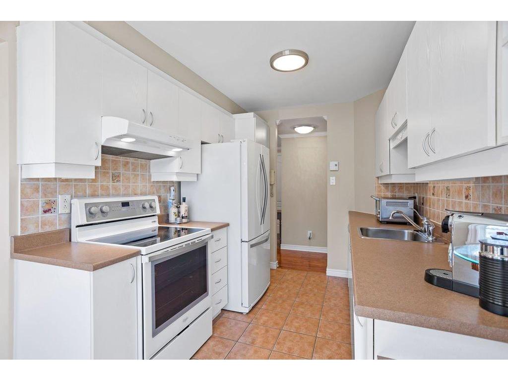 









75


Prom. des Îles

, 102,
Laval (Chomedey),




QC
H7W5L6

