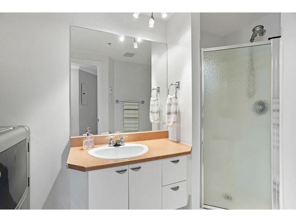 









75


Prom. des Îles

, 102,
Laval (Chomedey),




QC
H7W5L6

