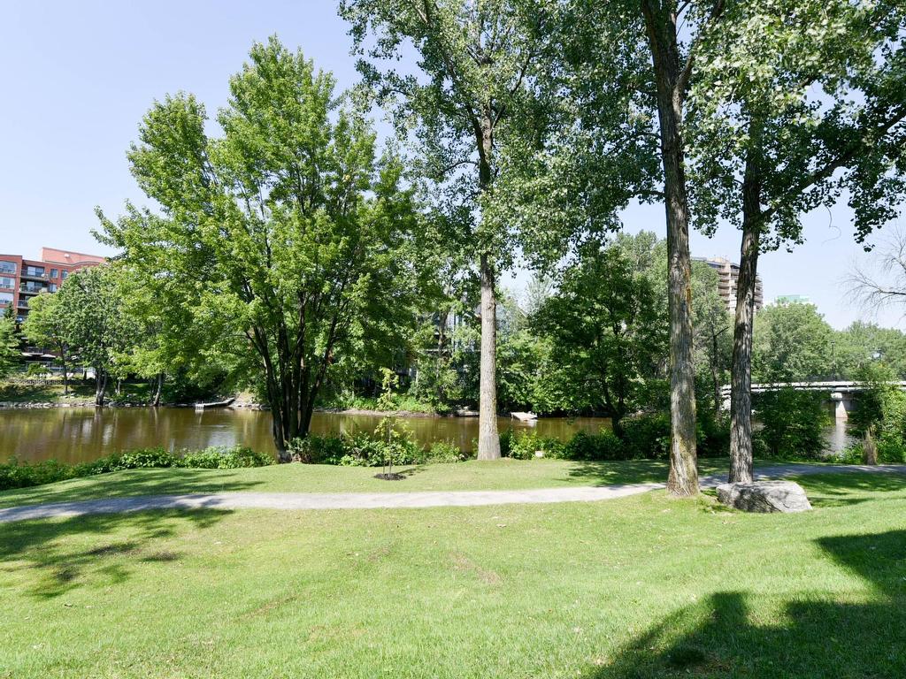 









75


Prom. des Îles

, 102,
Laval (Chomedey),




QC
H7W5L6

