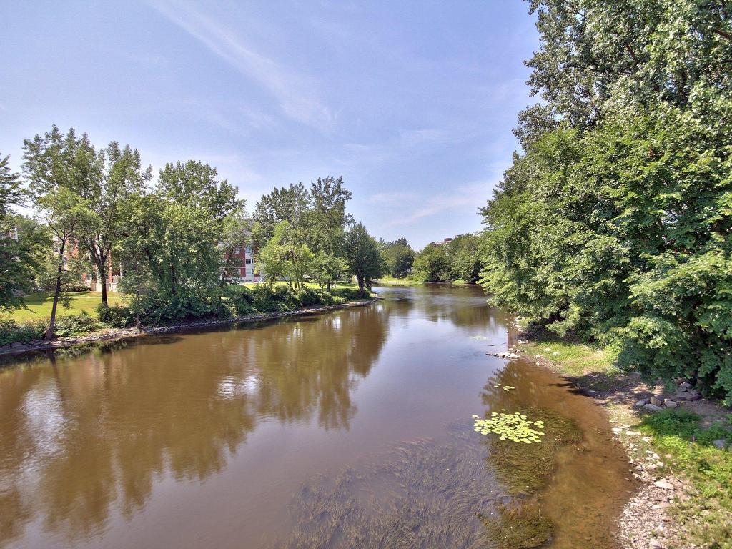 









75


Prom. des Îles

, 102,
Laval (Chomedey),




QC
H7W5L6

