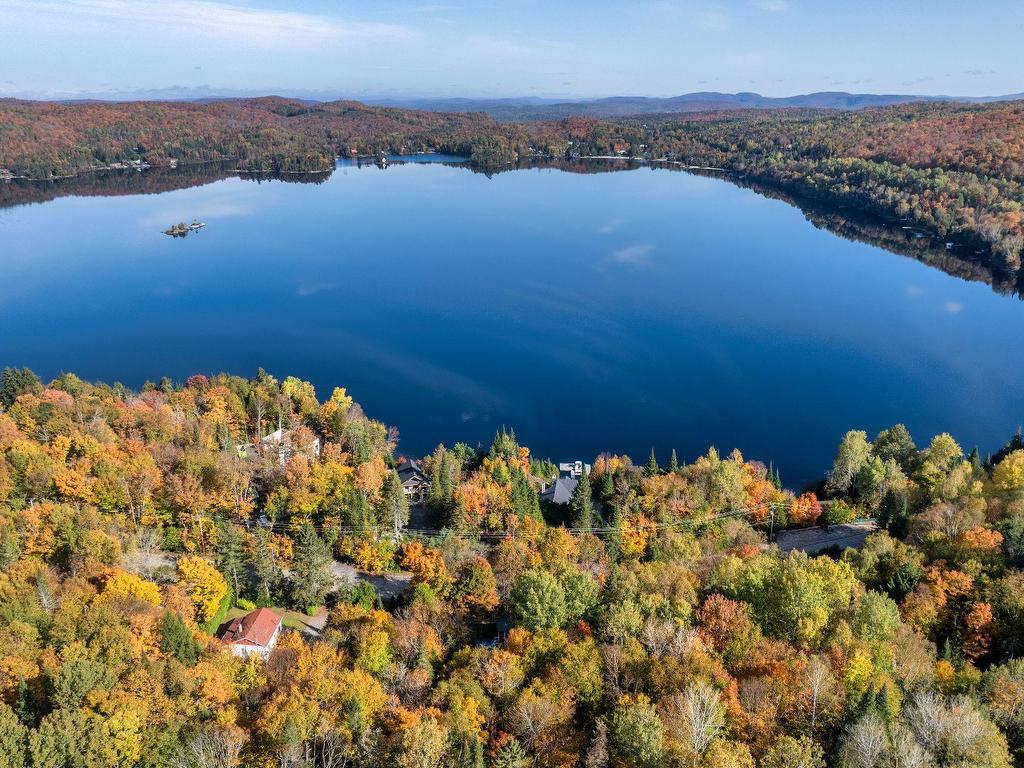 









3969


Ch. du Lac-Labelle

,
Labelle,




QC
J0T1H0


