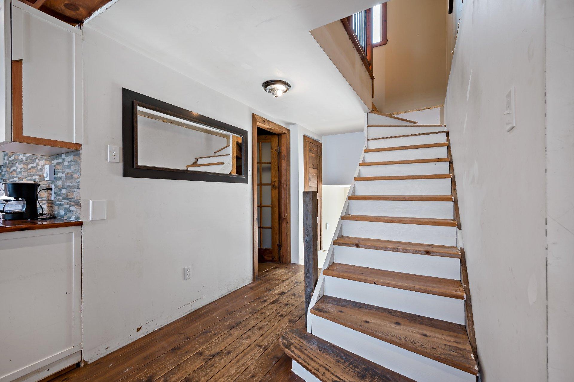 









465


Imp. L.-P.-Lesage

,
Saint-Émile-de-Suffolk,




QC
J0T1K0

