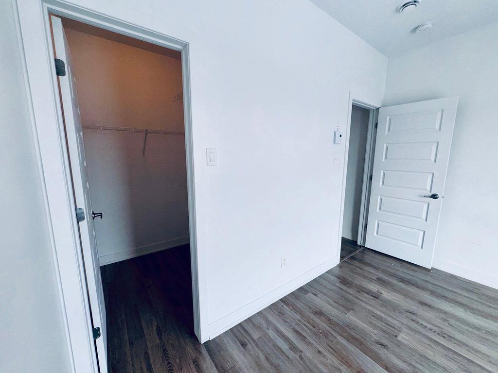 









120


Rue du Pirée

,
Gatineau (Aylmer),




QC
J9J4A7

