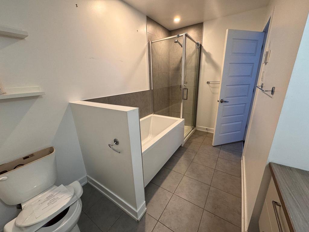 









120


Rue du Pirée

,
Gatineau (Aylmer),




QC
J9J4A7

