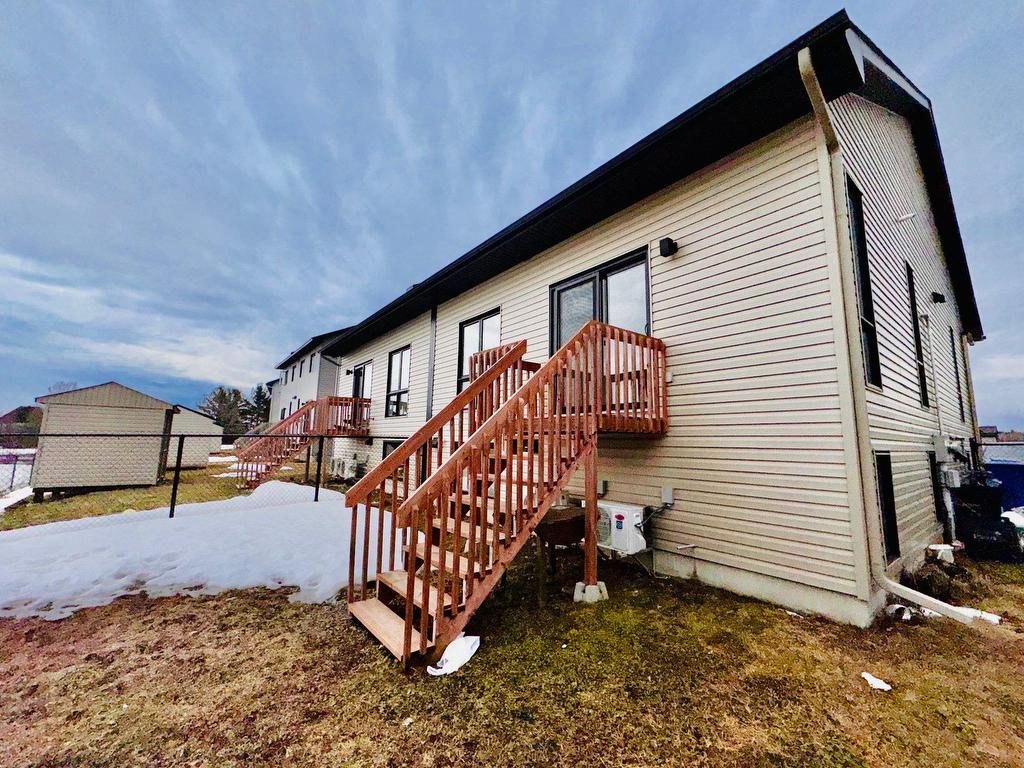 









120


Rue du Pirée

,
Gatineau (Aylmer),




QC
J9J4A7

