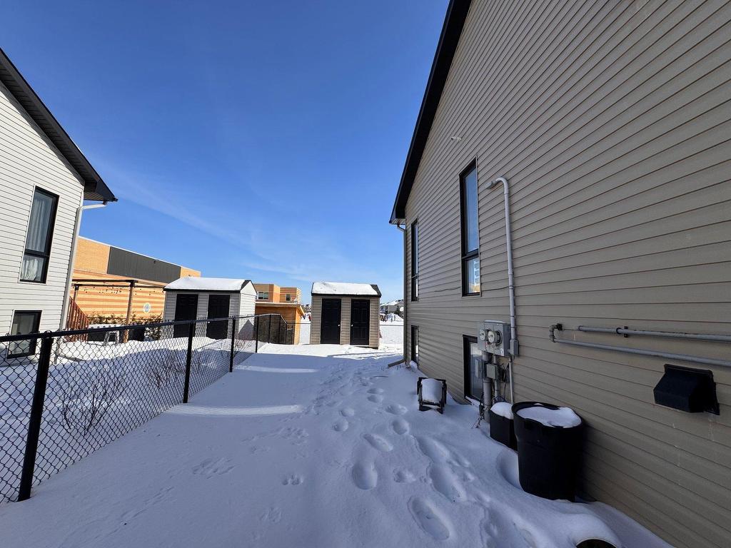 









120


Rue du Pirée

,
Gatineau (Aylmer),




QC
J9J4A7

