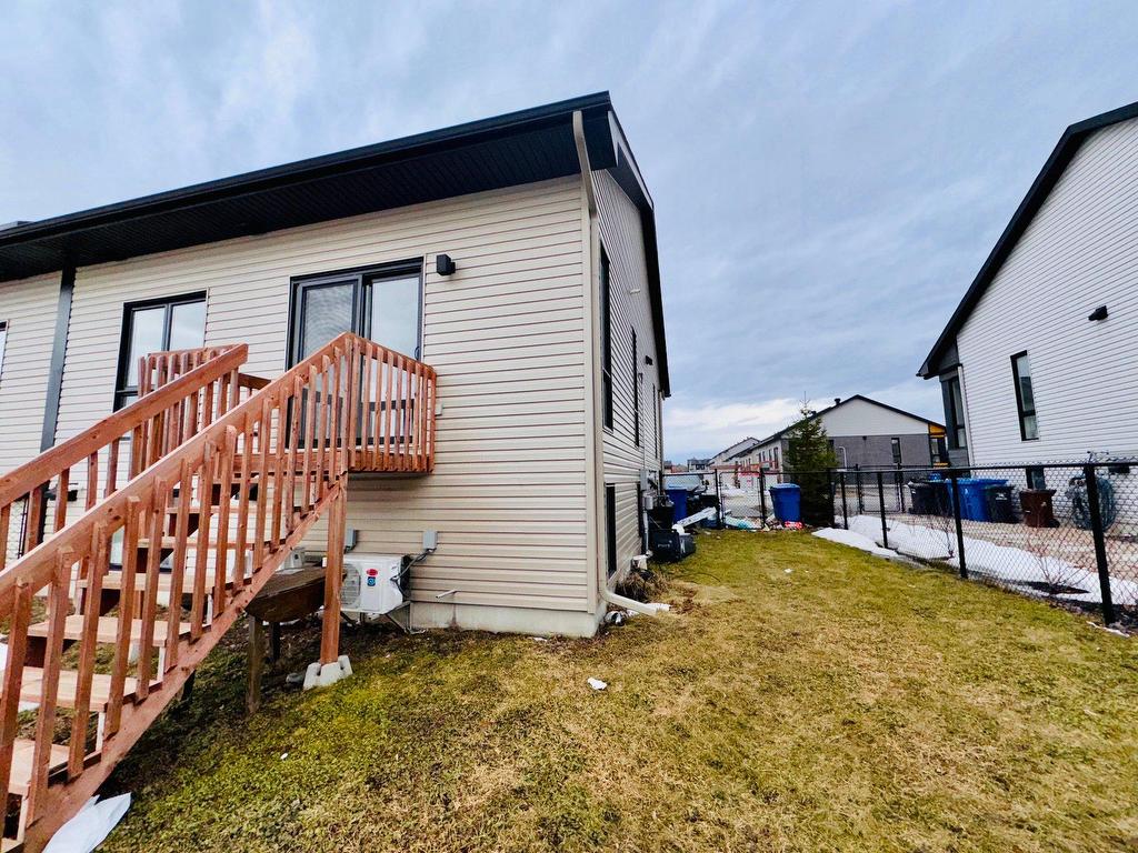 









120


Rue du Pirée

,
Gatineau (Aylmer),




QC
J9J4A7

