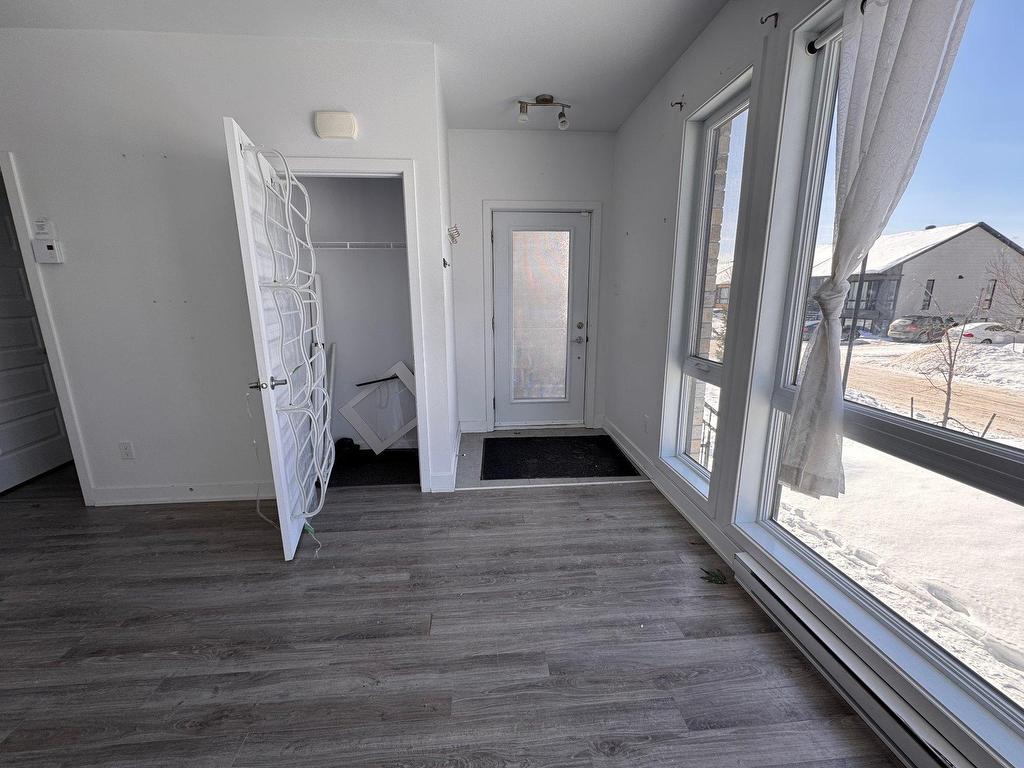 









120


Rue du Pirée

,
Gatineau (Aylmer),




QC
J9J4A7

